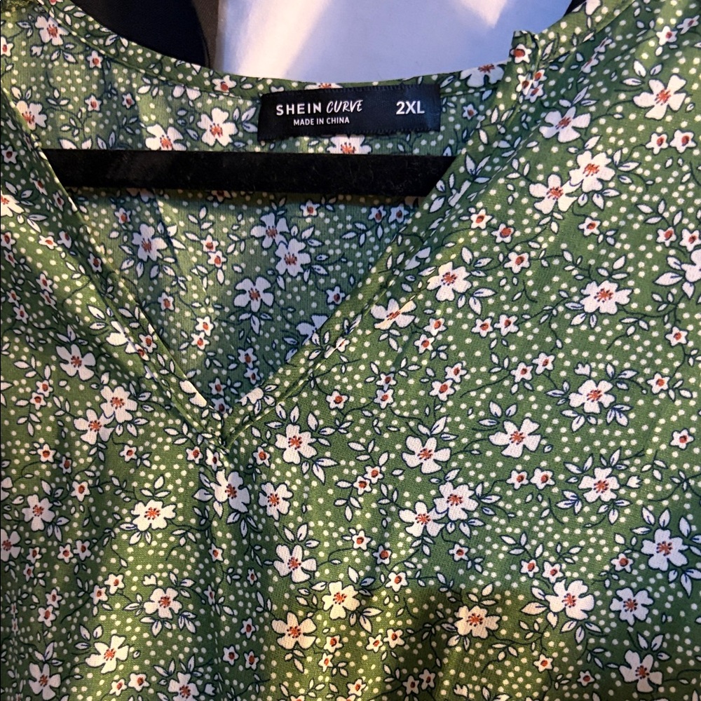 SHEIN Green Floral Dress